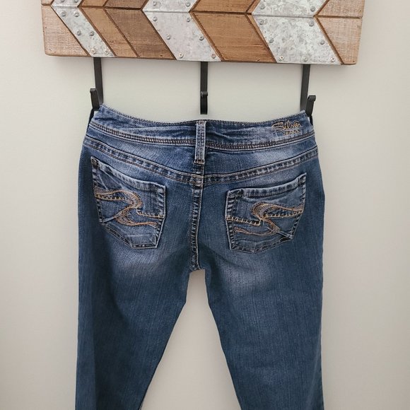 medium wash bootcut Silver jeans - Picture 3 of 8